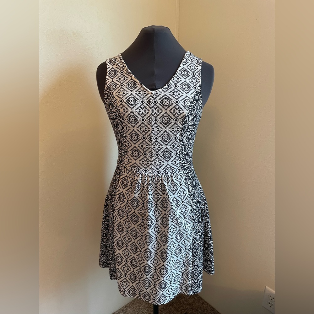 Print Sundress with Cutout Back by Rewind